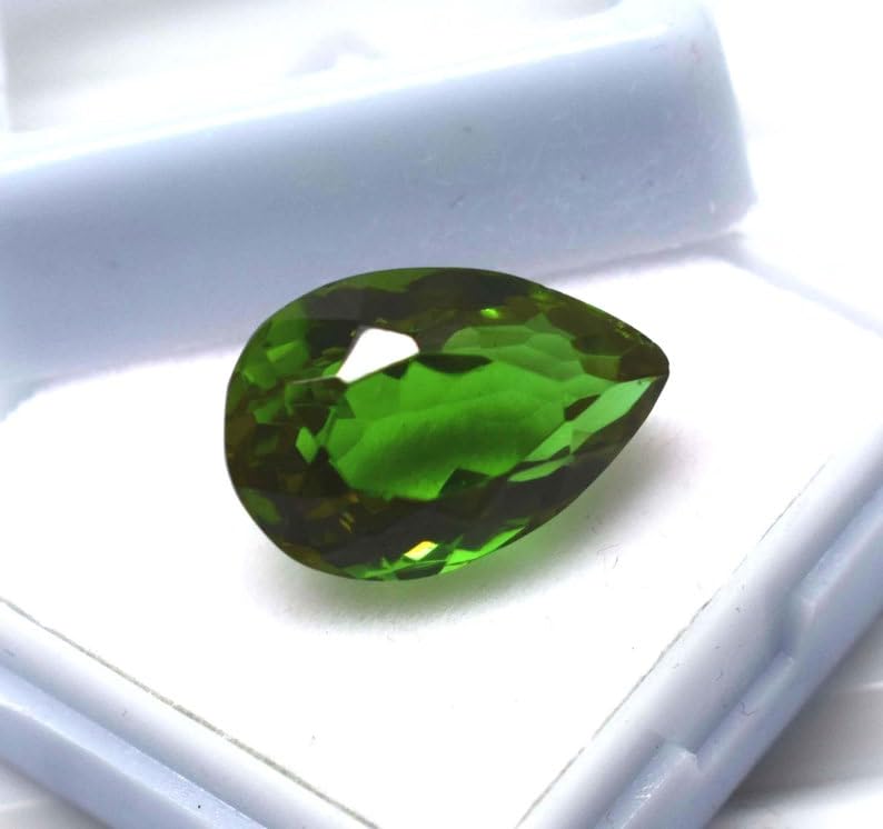 Alexandrite naturelle poire facettée 16x11x9mm pour fabrication de collier et bague DIY