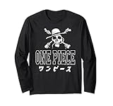 Partez à la voile avec l'équipage Pirate Hat de paille, dirigé par Monkey D. Luffy à la recherche d'un trésor légendaire avec notre gamme de vêtements et d'accessoires sous licence officielle One Piece Les rêves des pirates ne finiront jamais