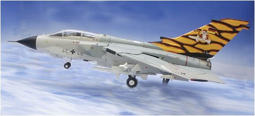 Revell 08202 – Tornado ECR – Scala 1: 72