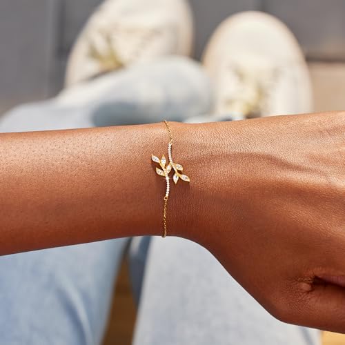 STORYJEWELLERY Bracelets for Women, Birthday Gifts for Sister Mom and Daughter, Cross Bracelet for Mom, Sister Jewelry4