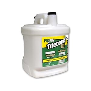 Titebond III Ultimate Wood Glue 2,15 / Gallon 8,14 L.