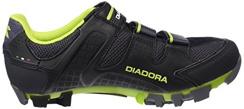 Diadora
