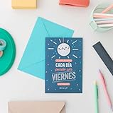 Características del producto: - Postal realizada en papel de 100 gr., con acabados especiales y con mensaje para desear lo mejor tras la jubilación. - Incluye sobre. - Mensaje de la postal: A partir de ahora, cada día puede ser viernes. ¡Feliz jubilación!
