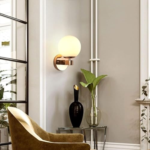 Lampe murale scandinave circulaire pour ambiance salon chaleureuse