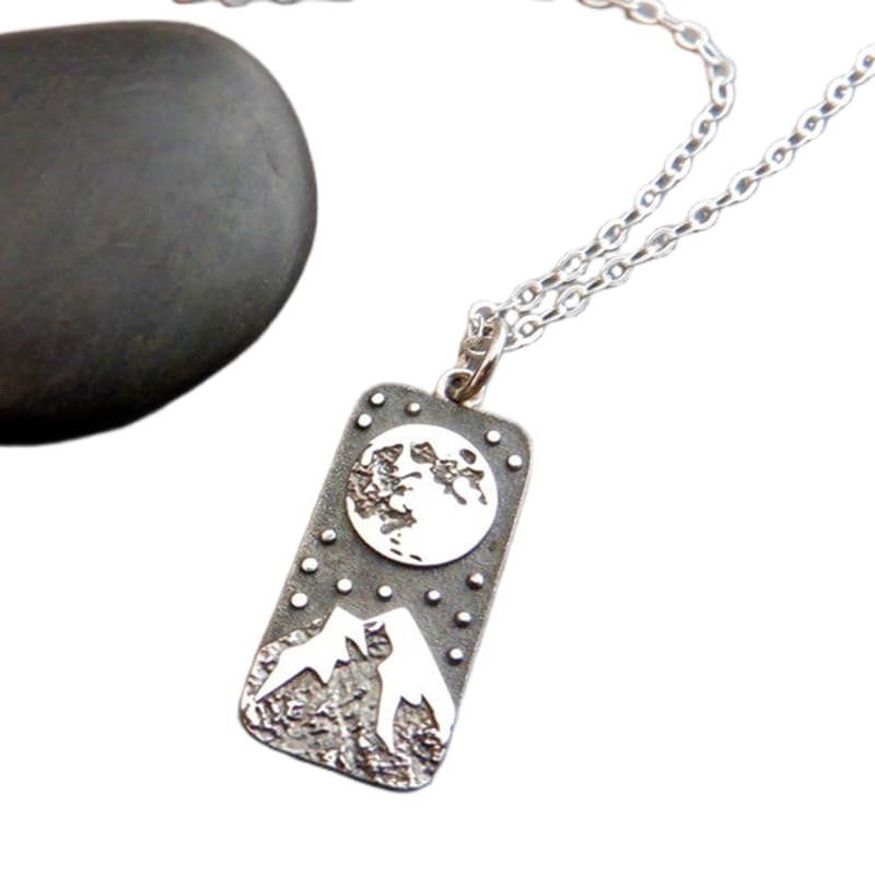 Collier lune et montagne en argent 925 le cadeau idéal des amoureux de nature