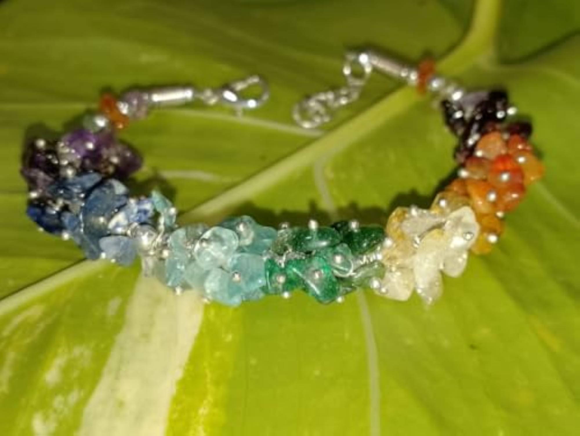 Beautiful Chip Bracelet with 7 Multicolor Clasp, Unisex Gift