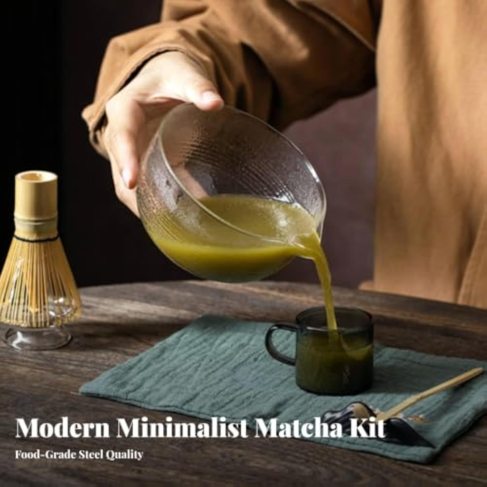 Elegant Powdered Green Tea Making Kit with Textured Glass