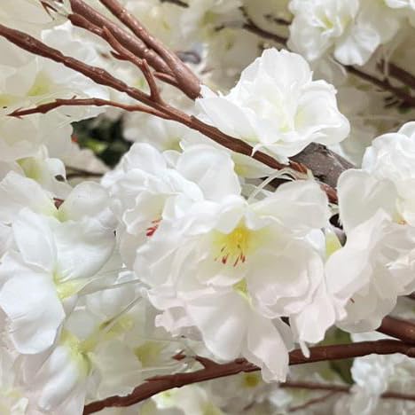 Árboles artificiales de flores de cerezo blanco - Falso árbol de los deseos de estilo japonés para ventana de hotel - Decoración interior o exterior - 2 m x 1,8 m