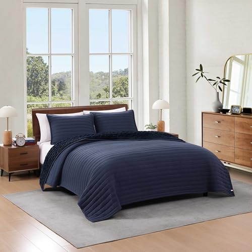 Tommy Hilfiger - King Quilt Set, Ultra-Soft Plush Reverse with
