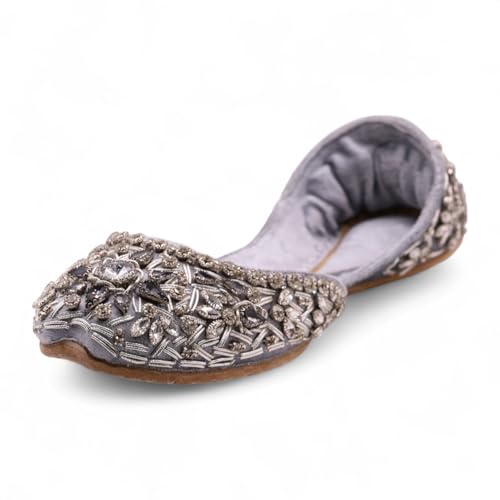 Women's Wedding Juttis Khussas