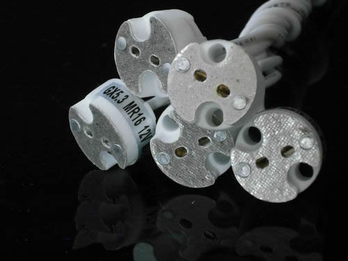 Preisvergleich Produktbild 10er Set Halogen / LED Universalfassung MR16 12V