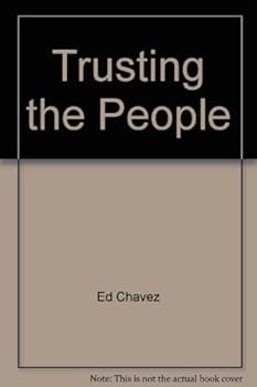 Paperback Trusting the People Book