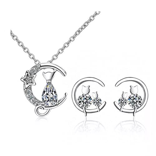 Bijoux Lune en Zirconia : Accessoire Idéal pour Vos Soirées Chic