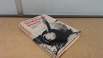 Hardcover The Munich Air Disaster : Captain Thain's Ordeal Book