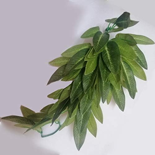 Fuongee Artificial Reptile Plants Decor Suction Cup