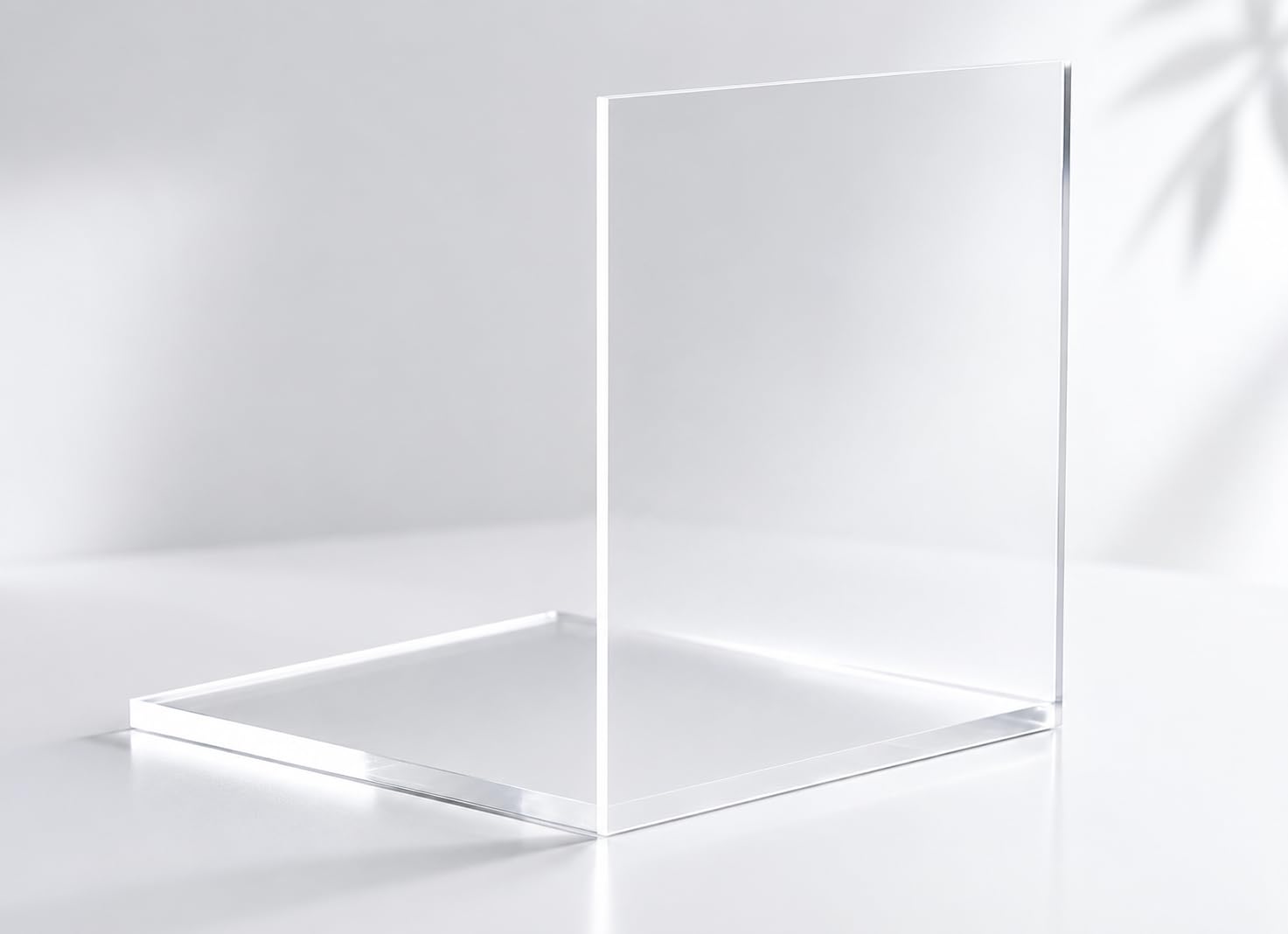 Metacrilato Antireflejos transparente a medida de 2 mm de grosor para cuadros y enmarcaciones. Medidas: 180x100cm
