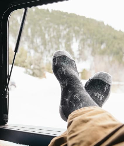 Farm to Feet Men's Cokeville Midweight Crew Socks