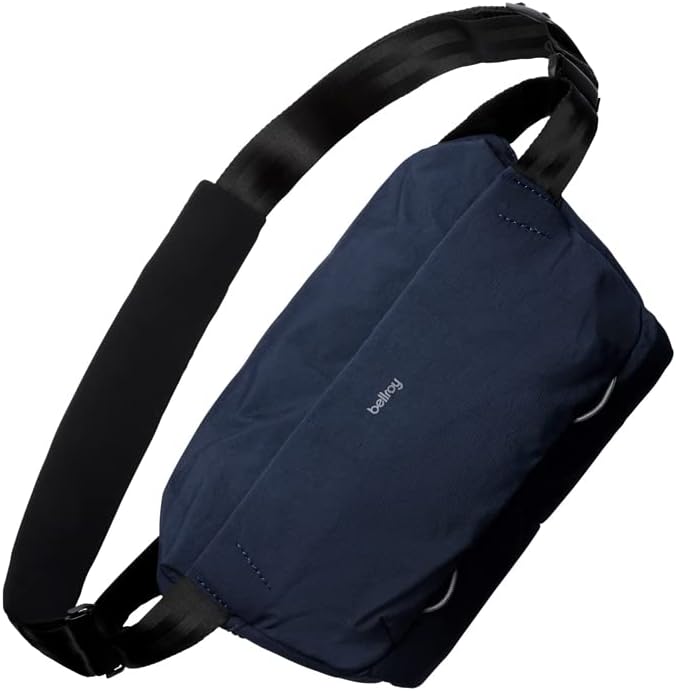 BellroyVenture Camera Sling 10L (photography bag)
