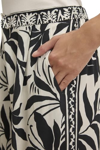 VELVET BY GRAHAM & SPENCER Women's Claudia Fiji Print Pants, Black4