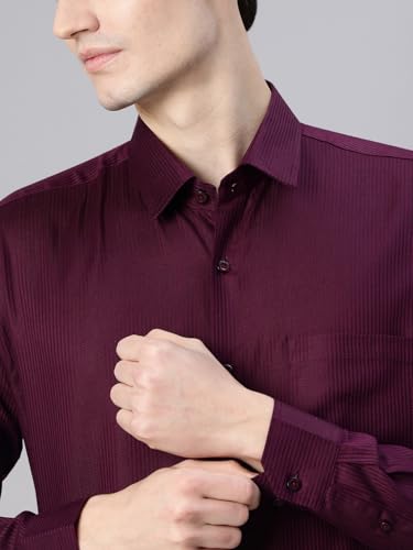 Image of Majestic Man Men's Solid Cotton Blend Textured Wrinkle-Resistant Slim Fit Easy Iron Formal Shirt