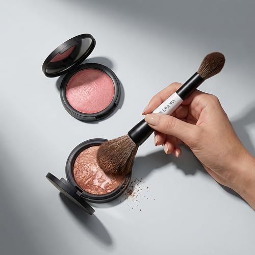 Lamora Powder + Bronzer Dual-Ended Makeup Brush - Fluffy Full Face Duo Makeup Brush for Setting Pressed, Baked, or Loose Powder Bronzer Highlighter Blush - Vegan, Cruelty-Free & Synthetic Bristles - Image 6