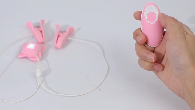 Watch Vibrating Nipple Clamps on Amazon Live Watch Vibrating Nipple Clamps on Amazon Live