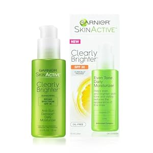 Garnier SkinActive Clearly Brighter SPF 30 Face Moisturizer with Vitamin C, 2.5 Fl Oz (75mL), 1 Count (Packaging May Vary)