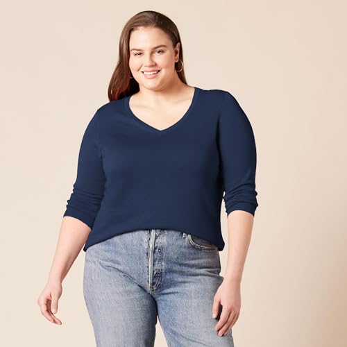 Image of Amazon Essentials Women's Lightweight Long-Sleeve V-Neck Sweater