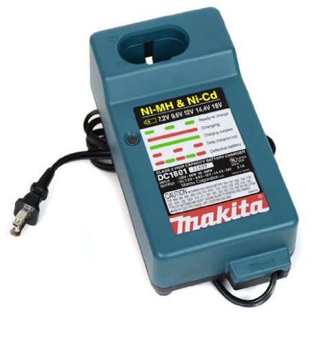 Makita DC1801 7.2-Volt to 18-Volt Pod Style and Stick Style 3-Hour Battery Charger