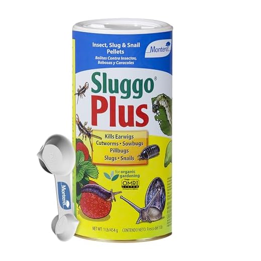Monterey Sluggo Plus Bundled with Measuring Spoon - Snail & Slug Killer, Plus Controls Other Insects, OMRI Listed for Organic Gardening - 1 lb