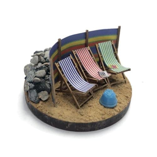 Scale Model SceneryMP483-OO Deckchairs (Pack of 6) for OO Scale Model Railway Layouts & 1:76 Diecast Dioramas