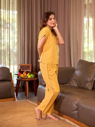 Image of Banno's Swagger | Women's Mini Checks Printed Cotton Night Suit | Night Suit Set | Nightwear | Pajama Set
