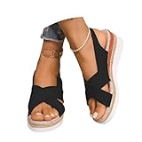 La soletta marrone chiaro presenta motivi cuciti traspiranti che si adattano all'arco del piede, alleviando efficacemente la pressione durante la camminata e migliorando il comfort per un uso prolungato. Il suo colore si abbina armoniosamente alla tomaia.