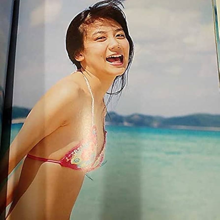 清水富美加 ビキニ