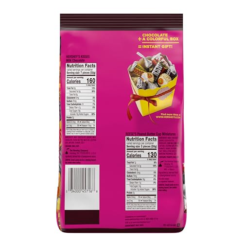 Image of HERSHEY'S and REESE'S Miniatures Assorted Chocolate Candy Party Pack, 32.9 oz