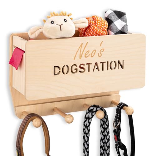 INEXTERIOR Hundegarderobe CLASSIC aus Holz - personalisierbar - in Deutschland handgefertigt - Aufbewahrung für Hundeleinen (Natur, Schriftzug Dogstation + Name)