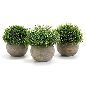 Kunstpflanze 3 Stücke Künstliche Pflanzen mit Grauem Topf, 9.5 x 13cm Indoor und Outdoor Kunststoff Fälschung Grünes Gras, Deko Wohnzimmer Balkon Schlafzimmer Badezimmer Zimmer Tischdeko