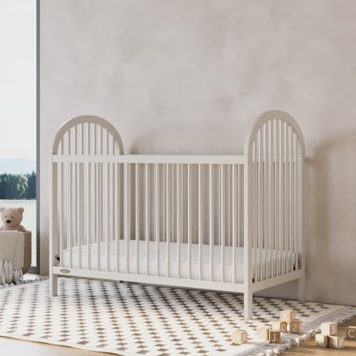 Image of Graco Olivia 3-in-1 Convertible Crib - GREENGUARD Gold Certified, 100% Solid Wood, Fits Standard Baby Crib Mattress, Converts to Toddler Bed and Daybed, 4 Adjustable Mattress Heights (Frosted Oat)
