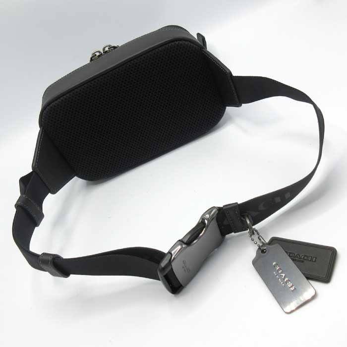 【未使用品】ワイアットベルトバッグ・シグネチャーキャンバス 公式】コーチアウトレット | ワイアット ベルト バッグ・シグネチャー