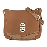 BANDOULIERE: 1 Réglable. Permet un porté épaule ou croisé. RANGEMENT: 1 compartiment central et 1 poche latérale.