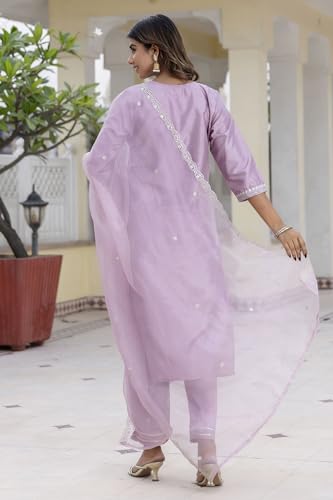 Image of VredeVogel Women's Silk Blend Embroidered Kurta with Pant & Dupatta Set