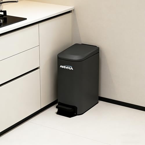 Papelera pequeña de baño con tapa y pedal 6 litros negra miniatura 5