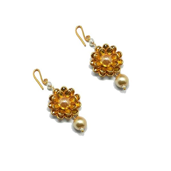Radhesh Creation Jewellery Flower Style Maang Tikka With Earrings For Women/Girls - Image 4