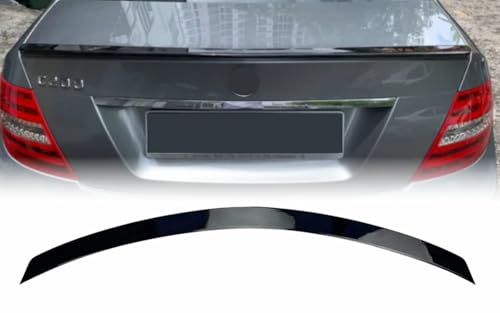 Becquet arrière W204 pour sublimer votre berline lors des sorties et rassemblements auto