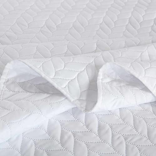Boryard 3-Piece King Quilt Set, Lightweight Soft Leaf Embroidered Bedspread Coverlet (104X90 Inches) With 2 Pillow Shams (20X36 Inches) For All Season, White #TOP5