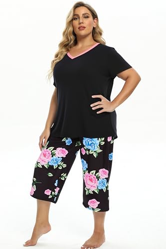 Image of Vozanet Women's Pajamas Set Soft V Neck Sleepwear Top and Capri Pj Lounge Sets Cartoon Heart Shape Cat Nighty Plus Size