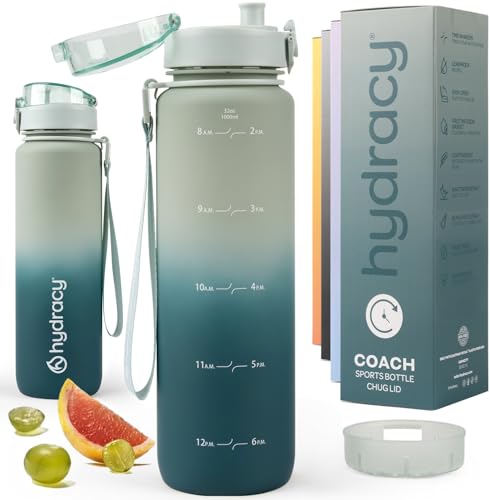 Hydracy Borraccia con indicatore del tempo - Grande bottiglia da 1 litro senza BPA - Borraccia da palestra a prova di perdite con infusore per frutta, filtro e orari per bere - Gradiente Sage Teal