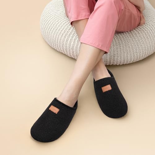 Tanamo House Slippers for Women Men Indoor Barefoot Slippers Socks Slip on House Shoes Cozy Comfy Slippers for Home Bedroom Travel Yoga2