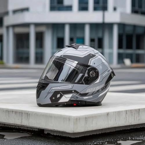 Casco modular abatible para ciclistas con rutas bajo el sol 3