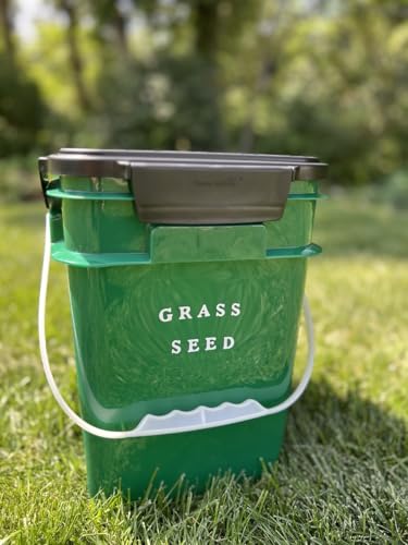 Image of House Naturals 4 Gallon Square Food Grade Bucket Pail with Plastic Handles and Lid (Pack of 3) Made in USA containers (Dark Green - Black lids)